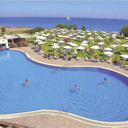 Sentido Kouzalis Hotell Protaras